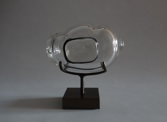 Mini Passenger Cloud 2013 Blown glass, steel 28cm, x 22cm x 12cm photo: Kait Rhoads 